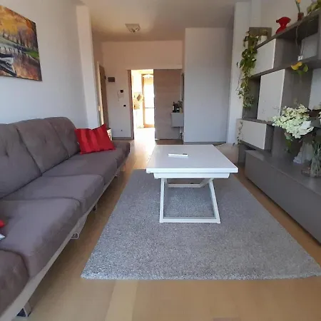 Apartmán Large Bright - Strategic Location Milán