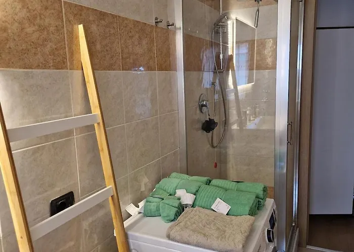 Apartament Large Bright - Strategic Location Mediolan