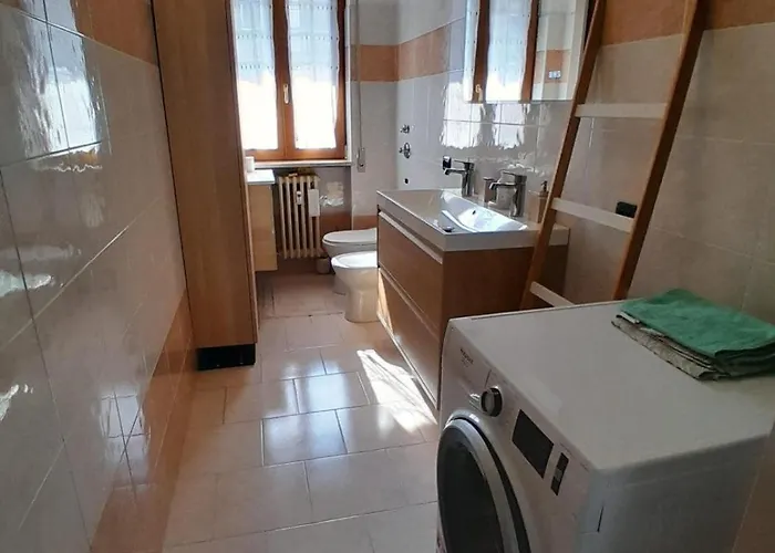Large Bright - Strategic Location Apartament *