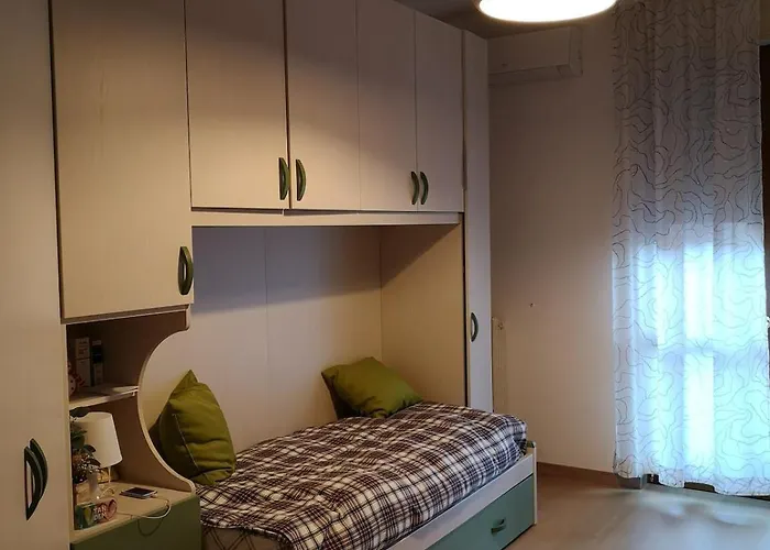 Apartament Large Bright - Strategic Location